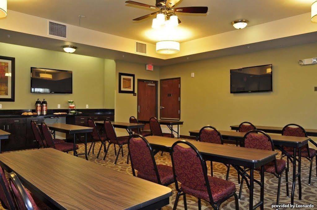 Best Western Plus Desoto Inn & Suites Mansfield Facilities photo